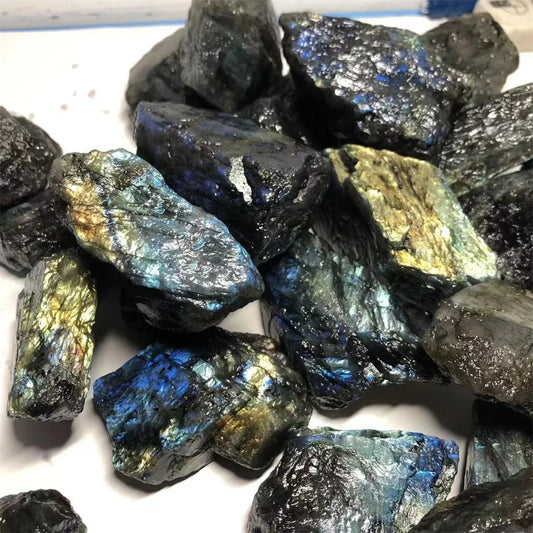 20–200g Natural Labradorite Stone – Raw Moonstone Mineral for Reiki Healing & Decoration